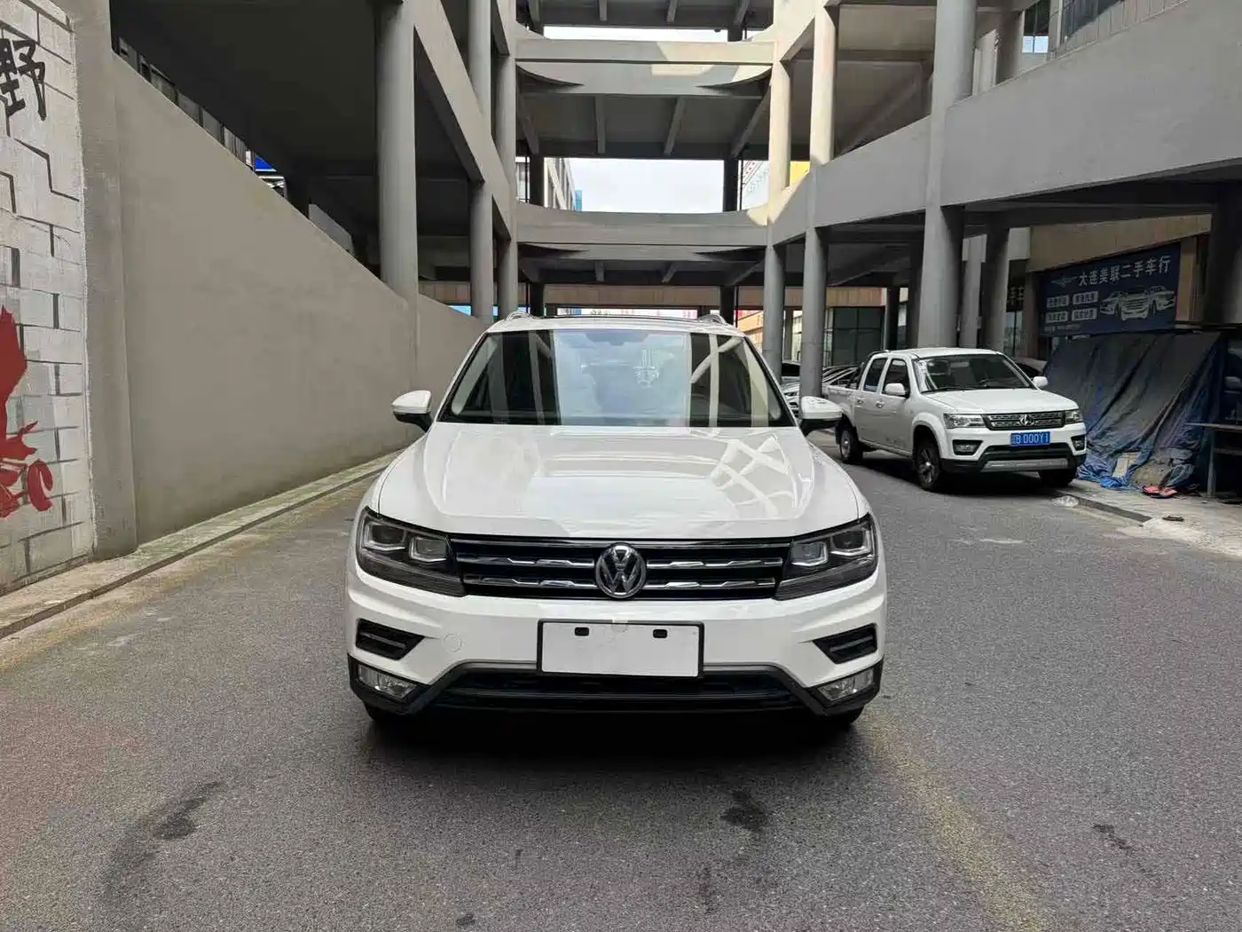 Volkswagen Tiguan L 2018 330TSI Automatic 2WD Luxury Edition фото 2