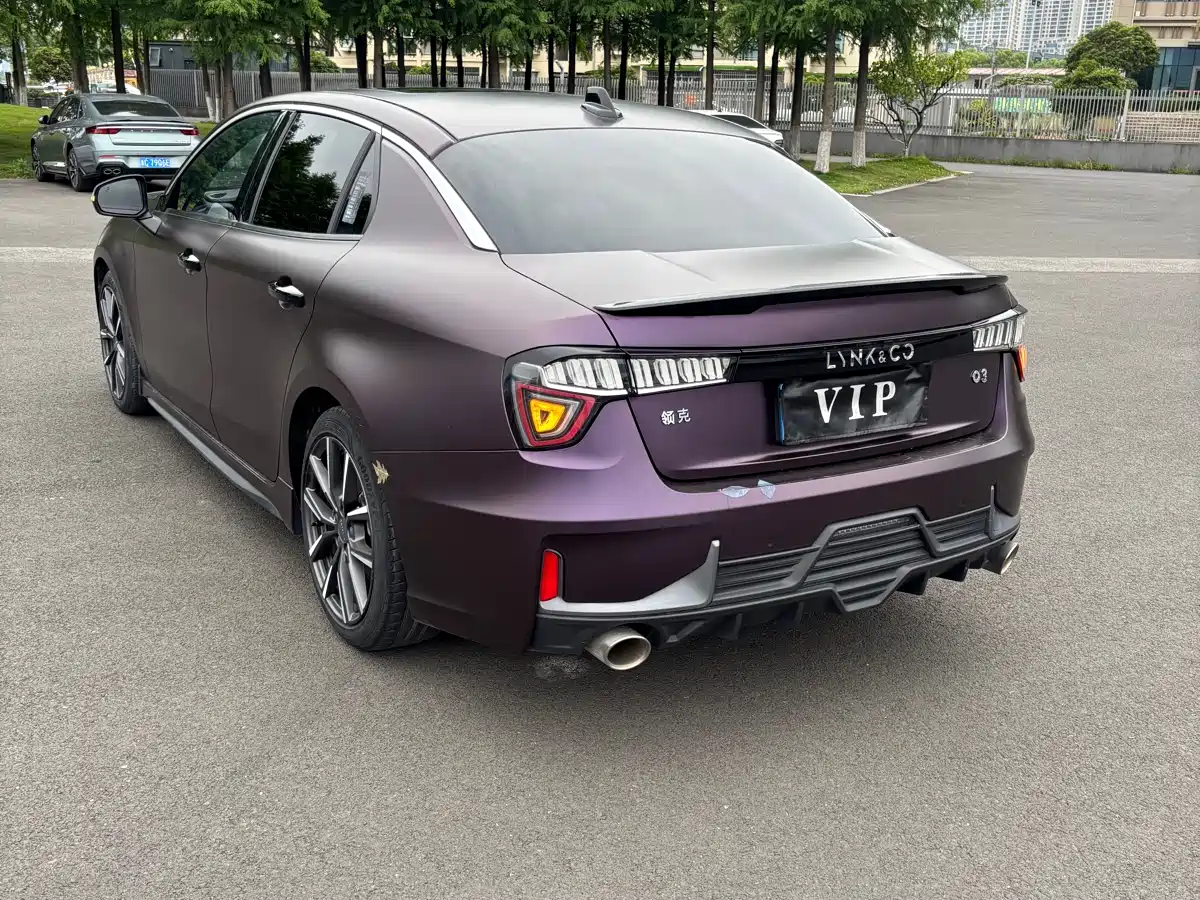 Lynk & Co 03 2021 1.5TD DCT Jin Pro фото 8