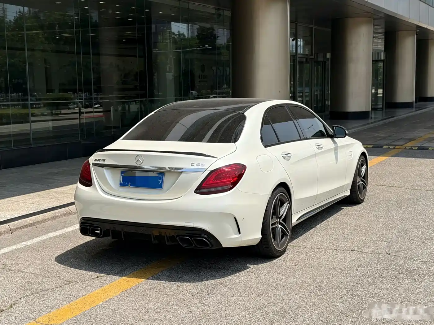 Mercedes-Benz C-Class AMG 2019 AMG C 63 фото 7