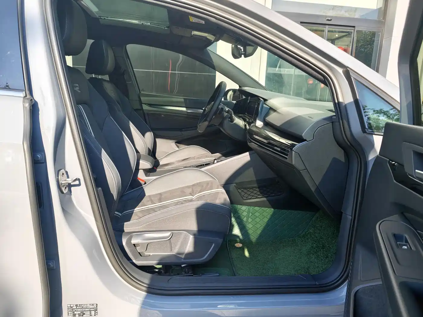 Volkswagen Golf 2021 280TSI DSG R-Line фото 29
