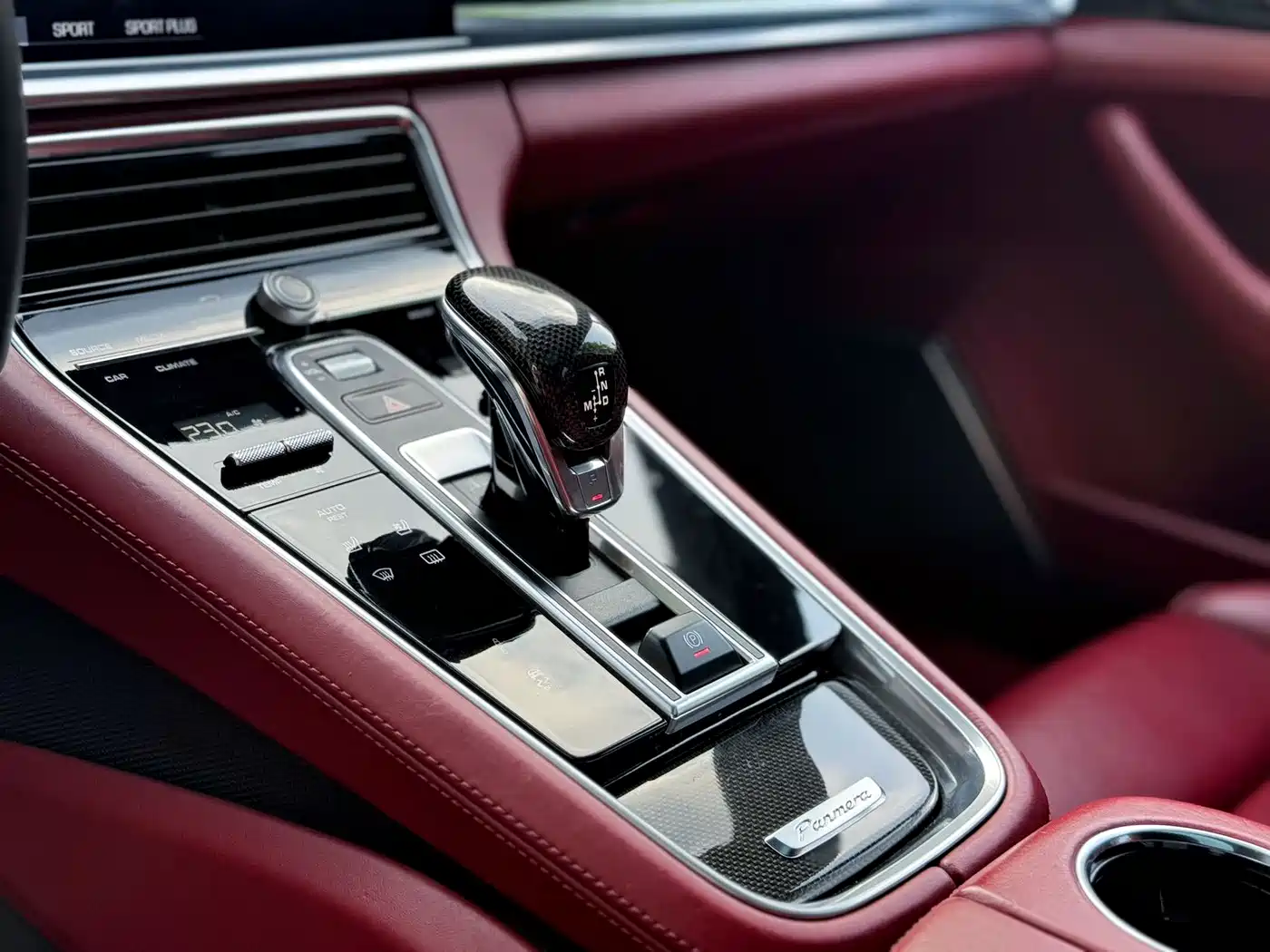 Porsche Panamera 2017 Panamera Turbo 4.0T фото 8