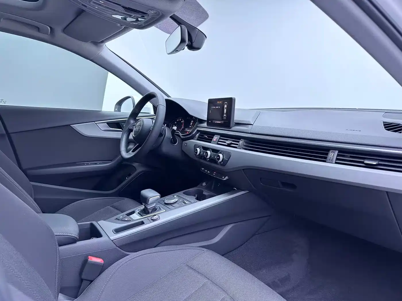 Audi A4L 2019 40 TFSI Progressive (China V) фото 6