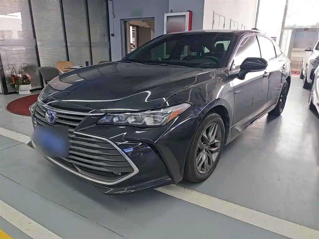 Toyota Avalon 2019 Hybrid 2.5L Luxury Edition China VI