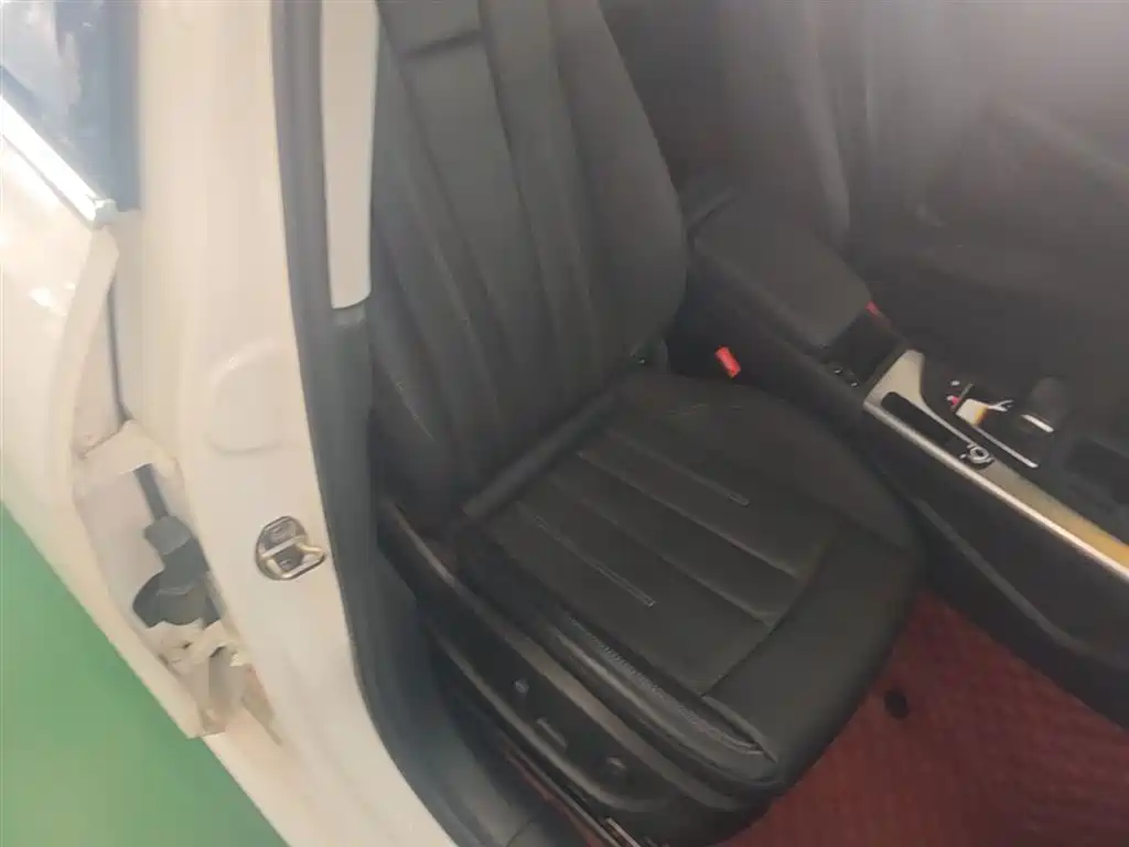 Audi A4L 2020 40 TFSI Fashion Elegance фото 25