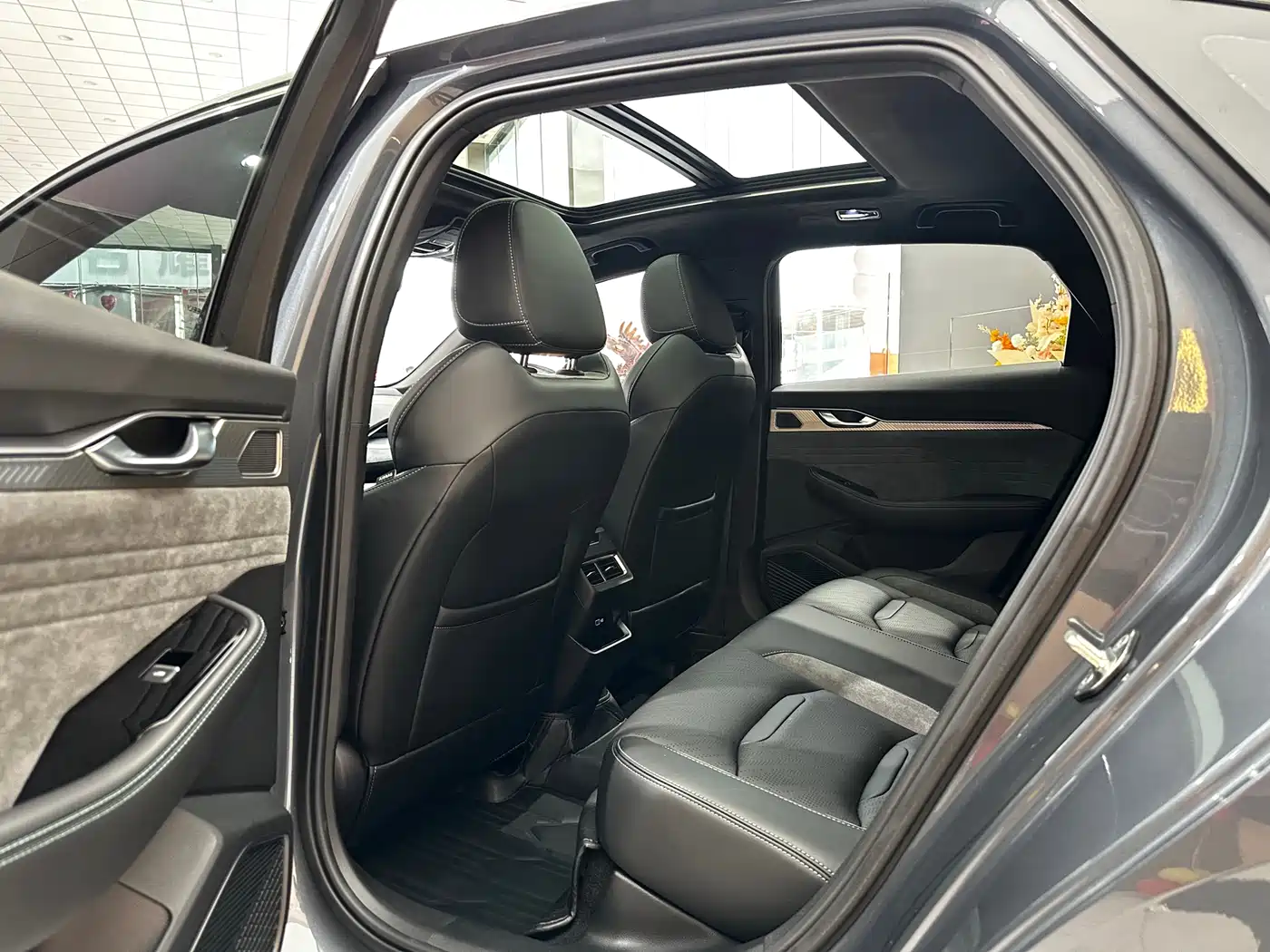 GEELY XINGRUI