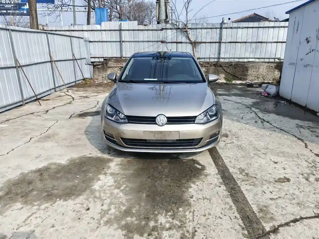Volkswagen Golf 2015 1.4TSI Automatic Comfort фото 3