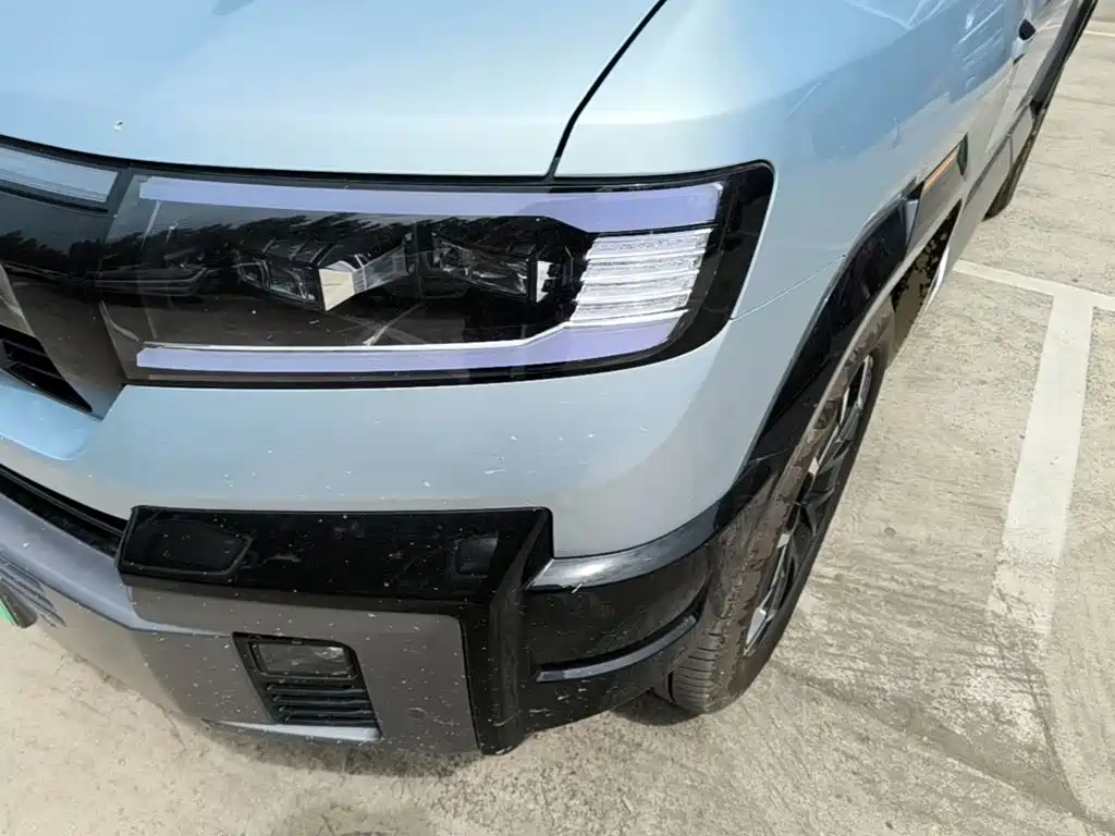 Fang Cheng Bao Leopard 8 2026 2025 Zhiyong Flagship 7-Seater