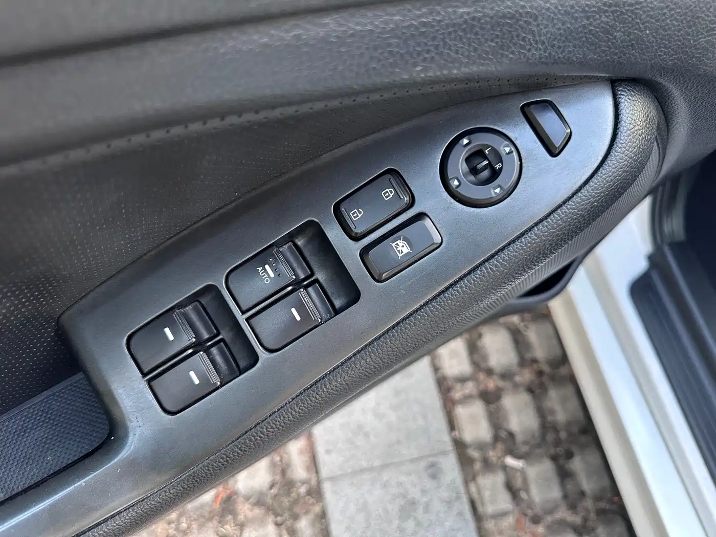 Kia K5 2015 2.0L Automatic GLS фото 19