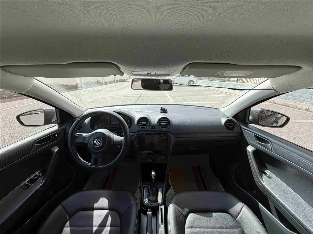 Volkswagen Jetta 2015 Value Edition 1.6L Automatic Fashion фото 10