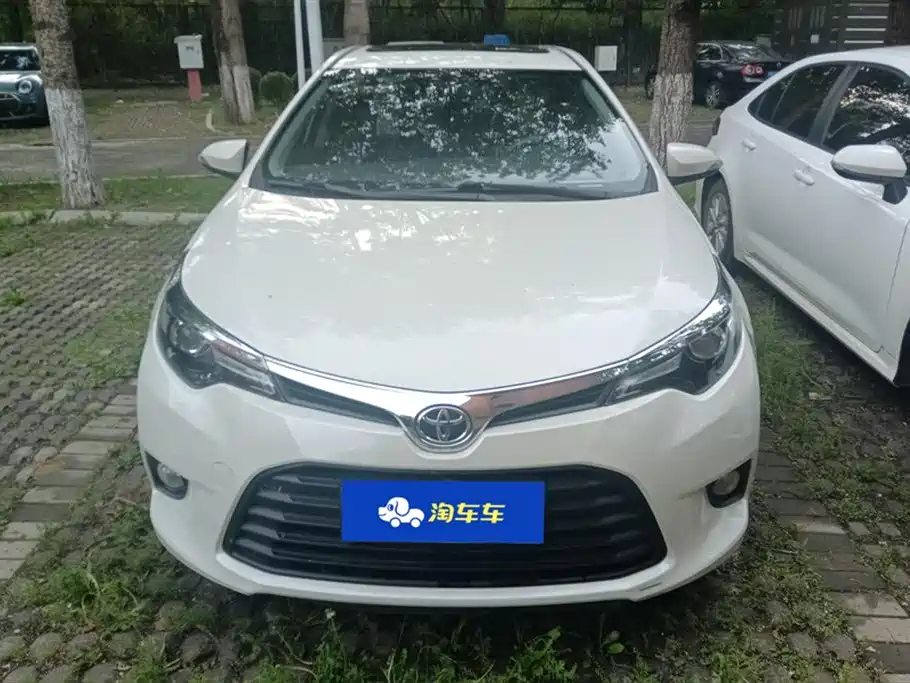 Toyota Levin 2014 1.6G CVT Elite Edition фото 2