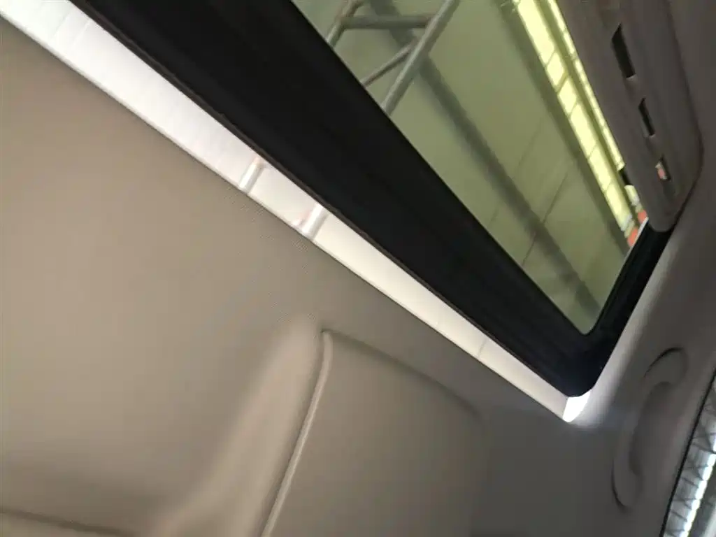 Volkswagen Lavida Tour 2013 1.4TSI Automatic Comfort фото 18