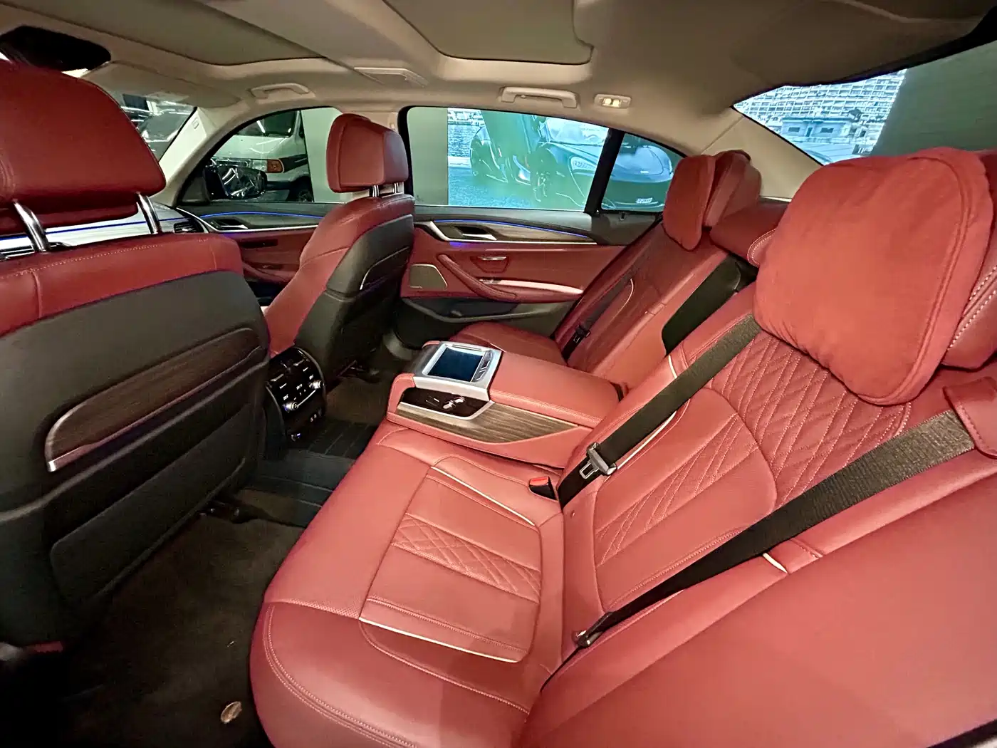 BMW 5 Series 2021 530Li Premium Luxury Package фото 25