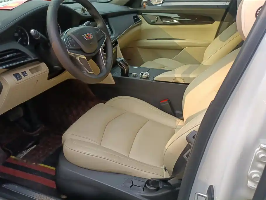 Cadillac CT6 2019 28T Fashion Model фото 9