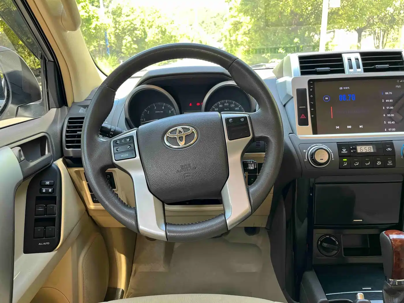 Toyota Prado (Import) 2016 2014 2.7L Automatic Luxury