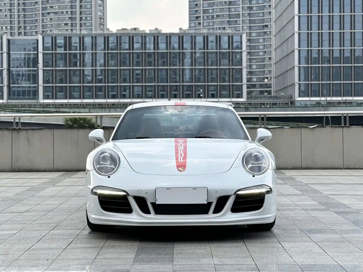 Porsche 911 2015 Carrera GTS 3.8L фото 2