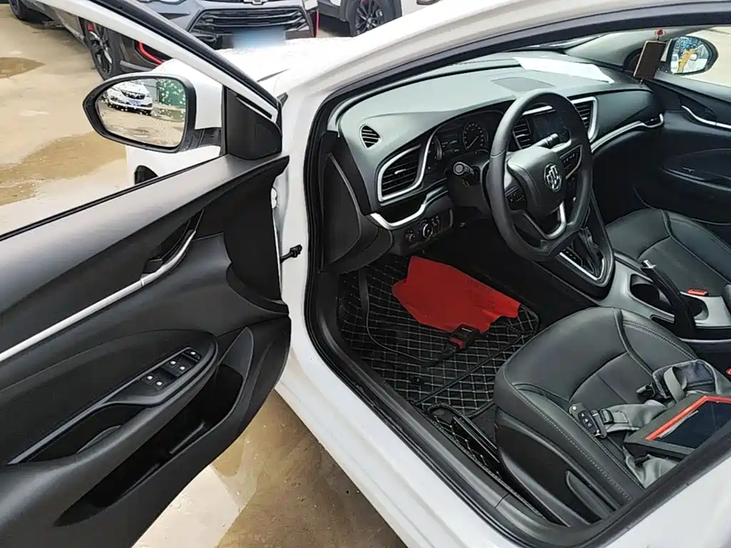 Фото 16 - Buick Excelle