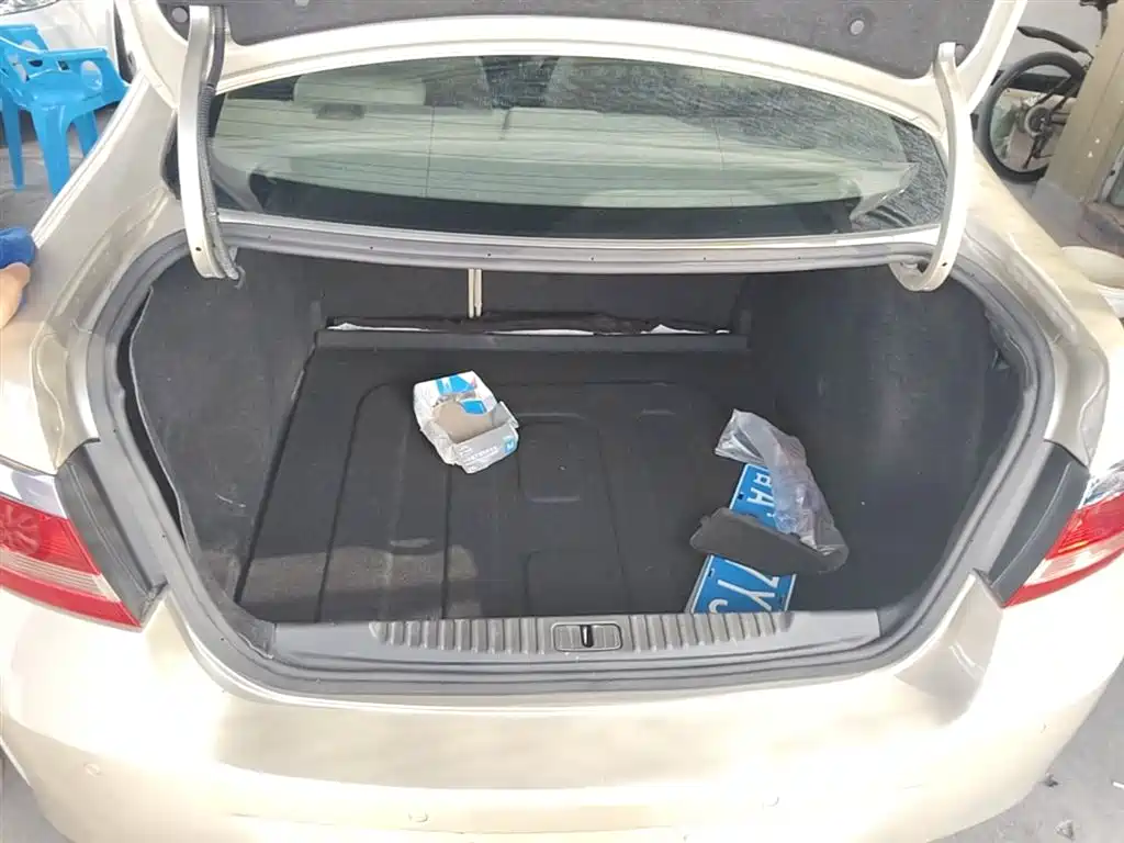Buick Excelle 2013 GT 1.6L Automatic Fashion Edition фото 19