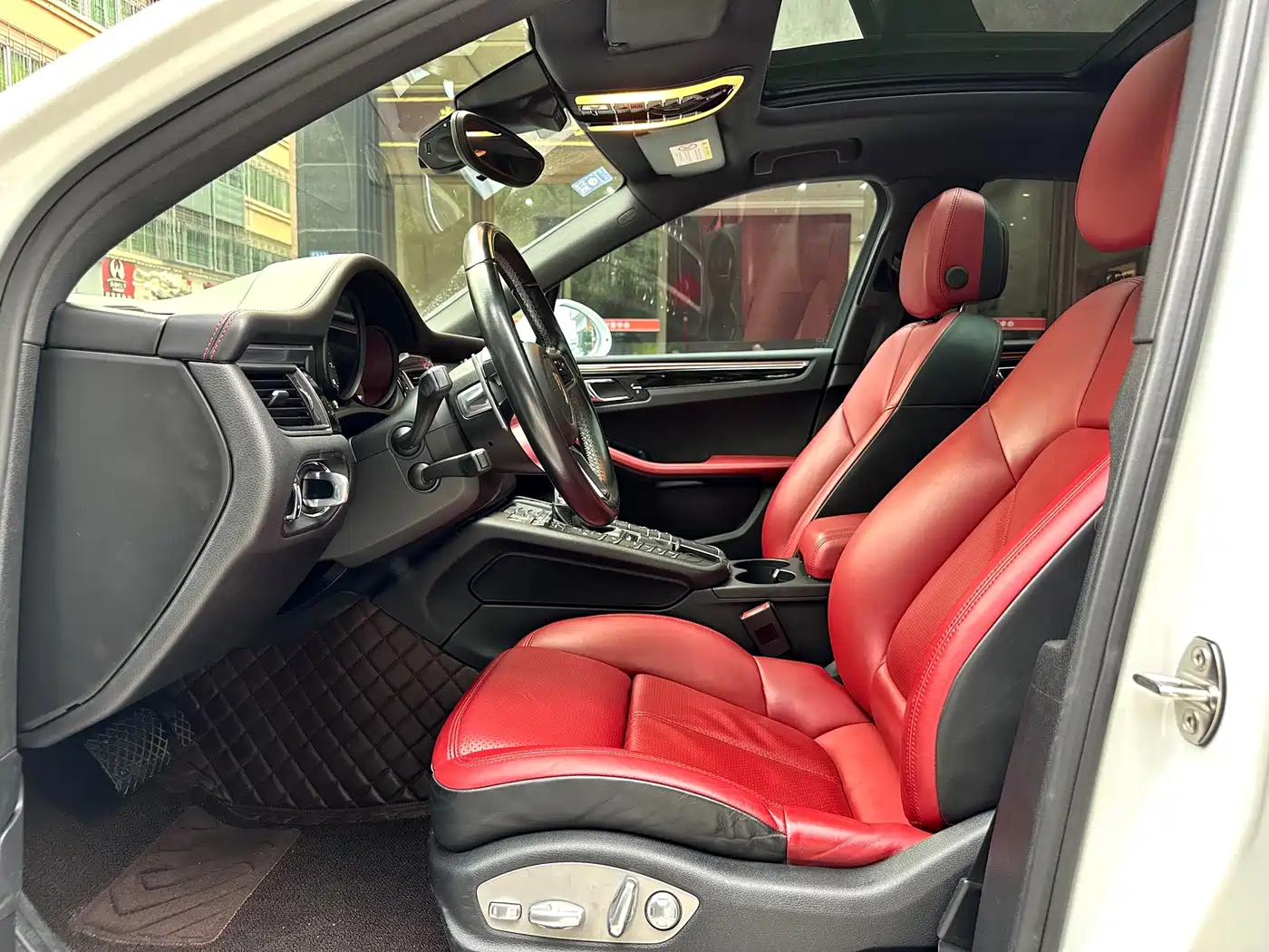 Porsche Macan 2017 Macan S 3.0T фото 7
