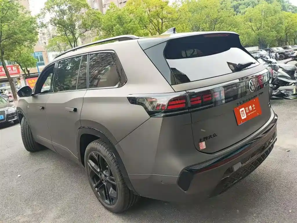 VOLKSWAGEN TOURANG