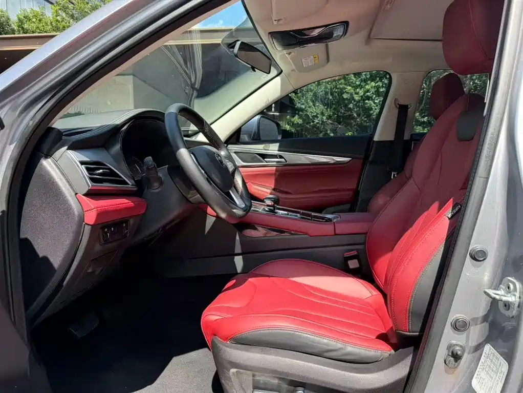 Changan CS85 COUPE 2021 2021 1.5T DCT Luxury