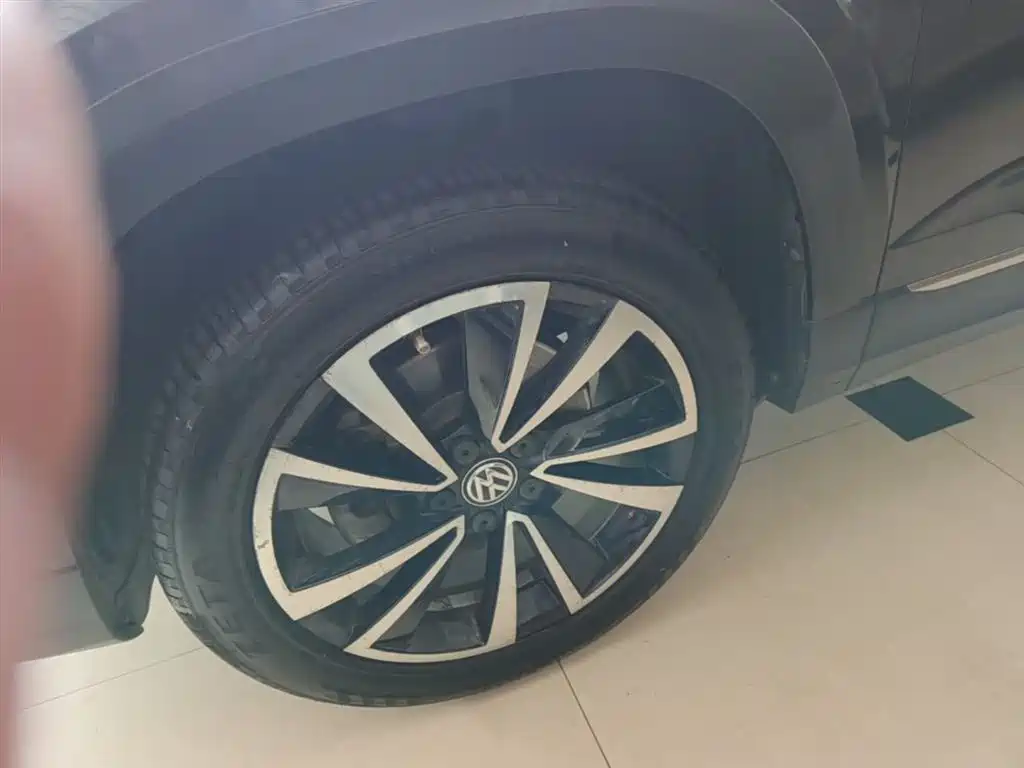 Volkswagen Tharu 2019 280TSI 2WD Flagship Edition China V фото 23