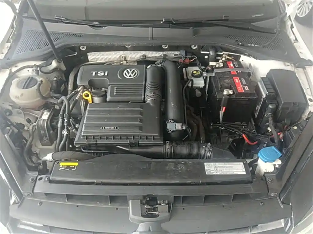 Volkswagen Golf 2018 230TSI Automatic Comfort фото 20
