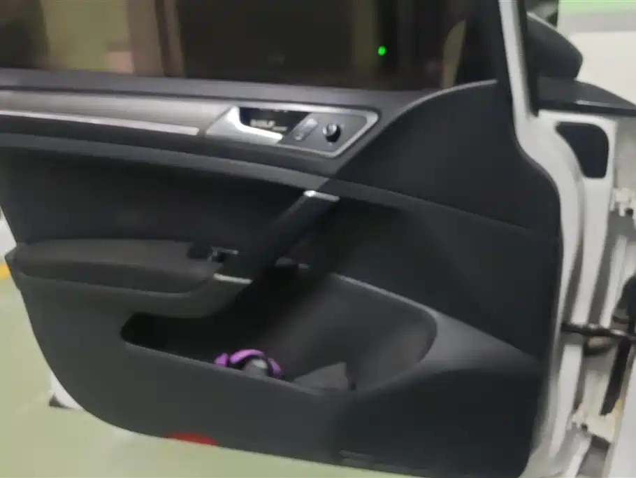 Volkswagen Golf 2015 1.4TSI Automatic Comfort фото 7