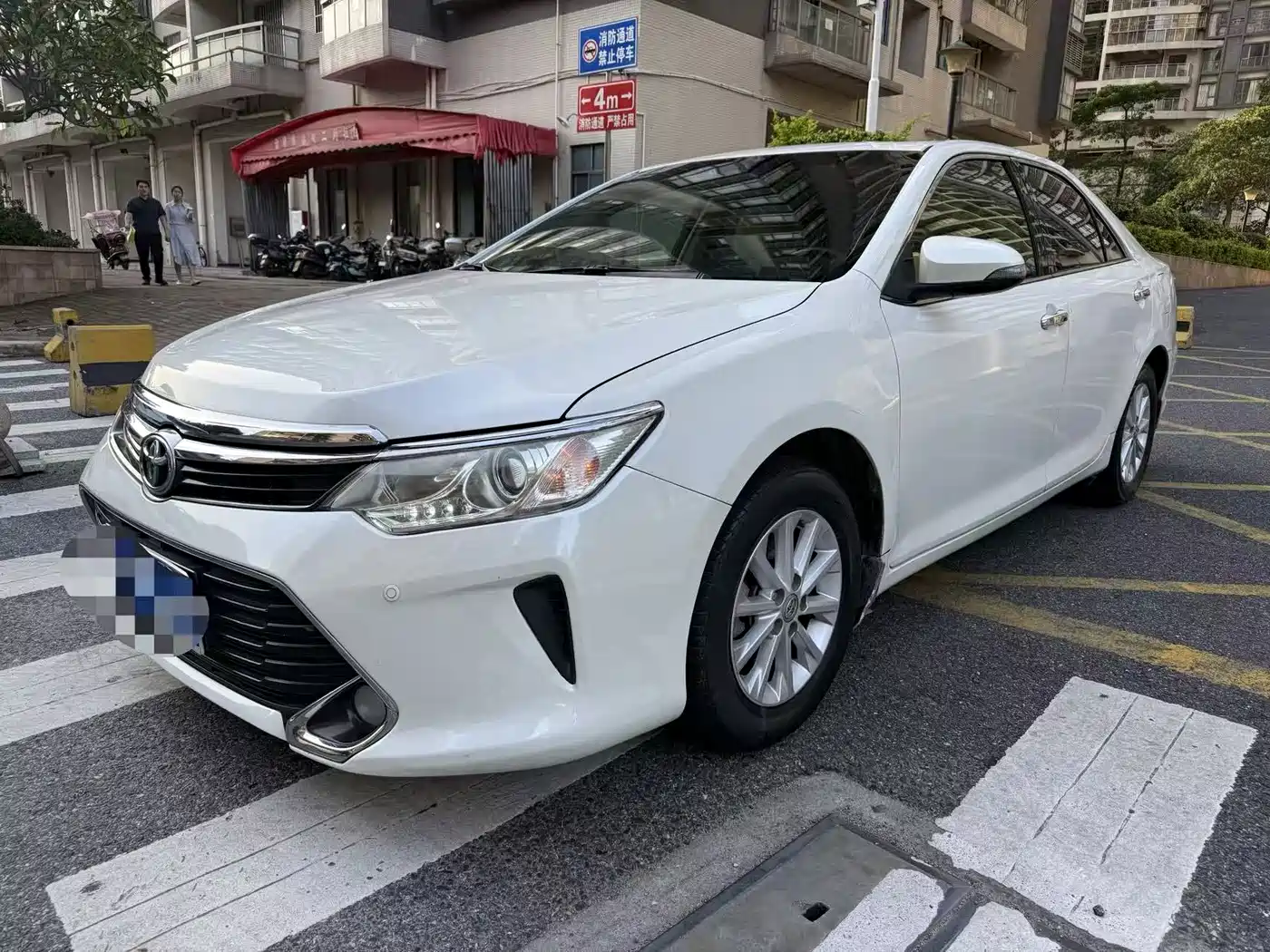 Toyota Camry 2016 2.0G 10th Anniversary Luxury Edition