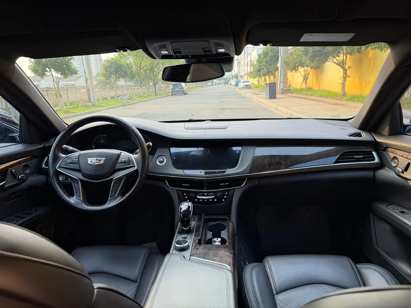 CADILLAC CT6