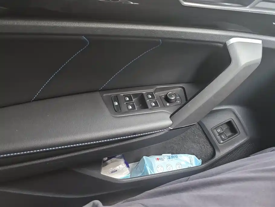 Volkswagen Tayron GTE Plug-in Hybrid 2022 1.4T Premium фото 7