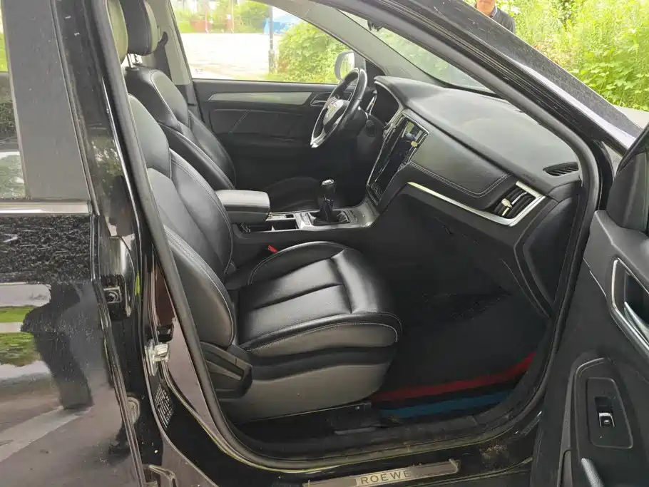 Roewe RX5 2017 2018 20T 2WD Manual Internet Smart Value