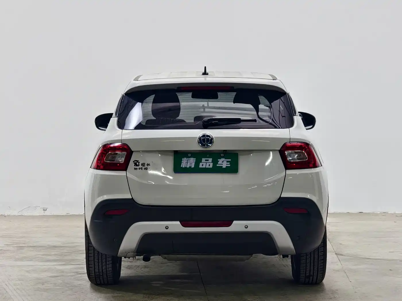 Zhonghua V3 2016 2016 1.5L Automatic Smart