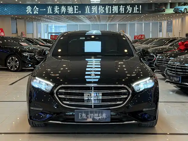 Mercedes-Benz E-Class 2024