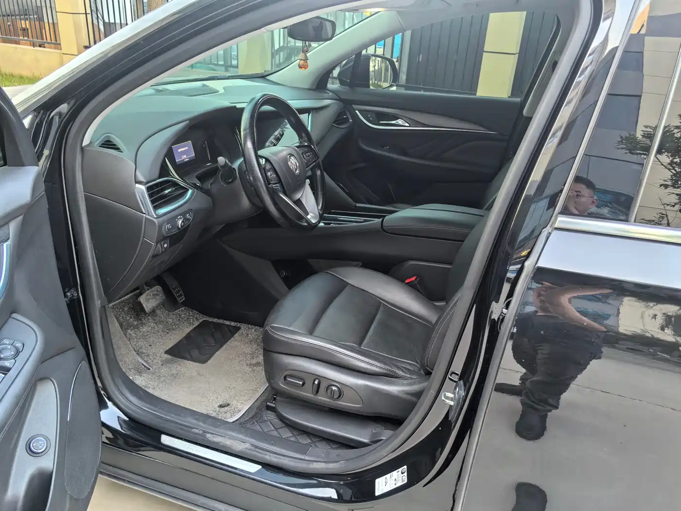 Buick Enclave 2020 28T 2WD Premium Model фото 4