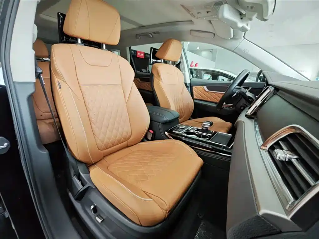 Hongqi HS7 2019 3.0T Automatic 4WD Smart Connection Flag Leader Edition фото 14