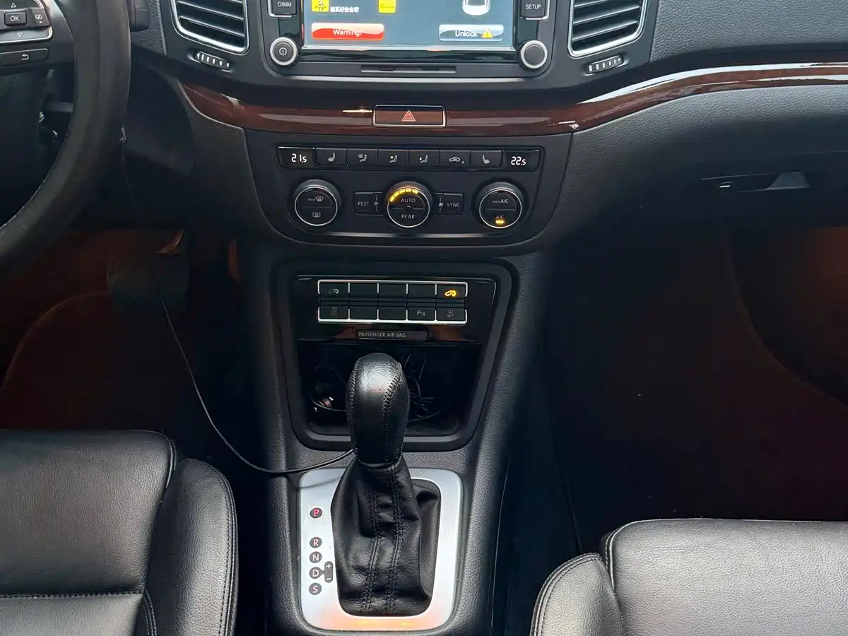 Фото 22 - Volkswagen Sharan