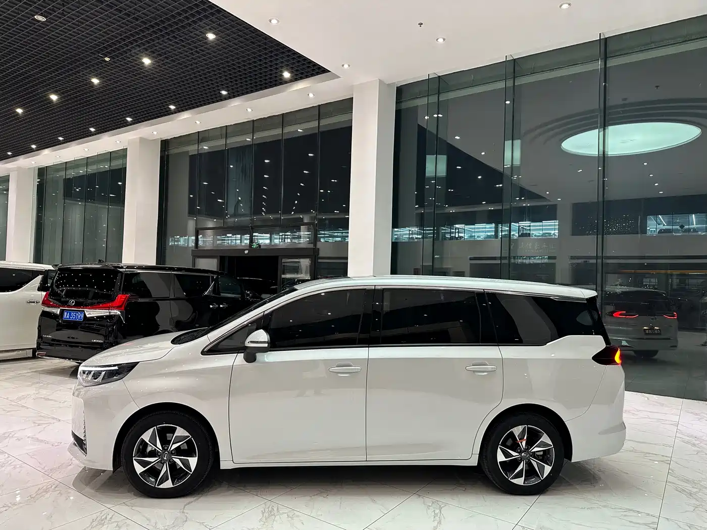 GAC Trumpchi Trumpchi M6 2024 MAX 270T WDCT Honor Edition фото 15