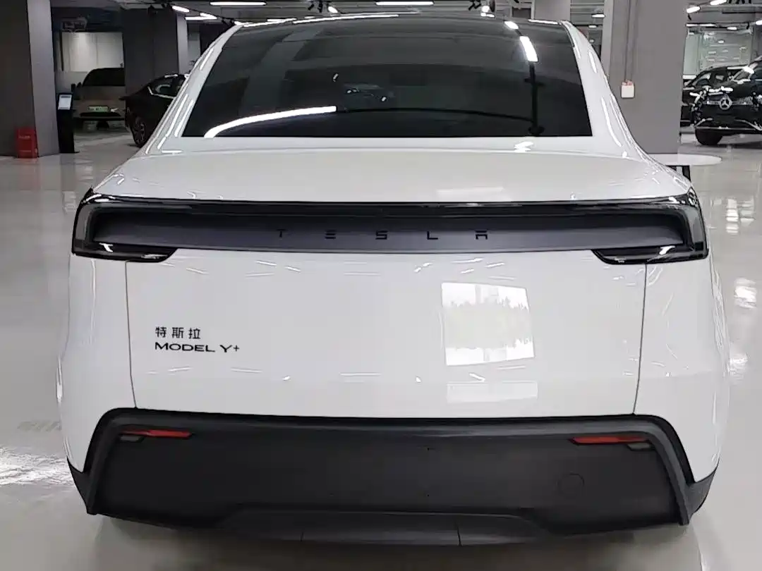 Tesla Model Y 2026 2026 Long Range All-Wheel Drive