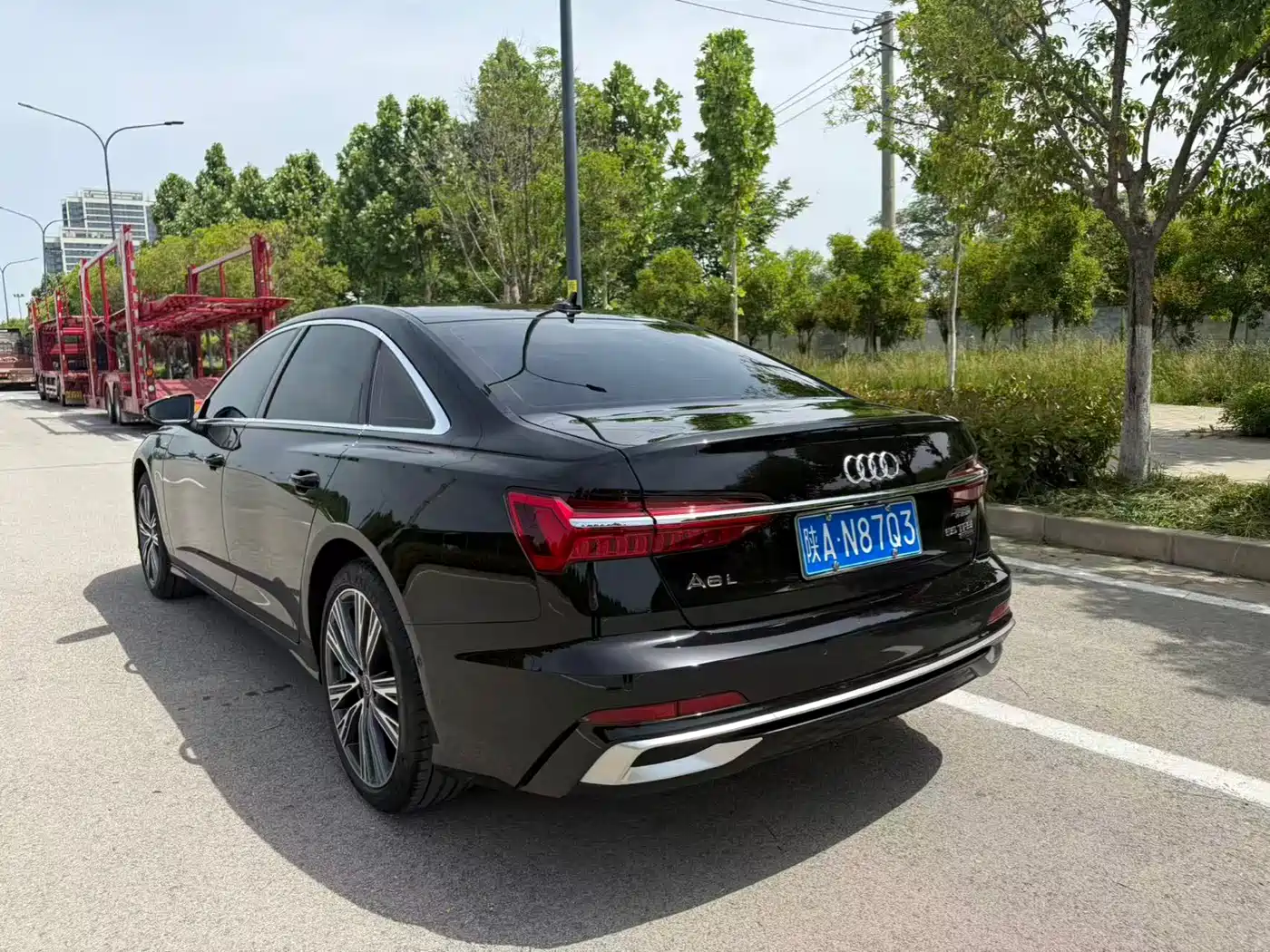 Audi A6L 2023 55 TFSI quattro Premium Dynamic фото 7