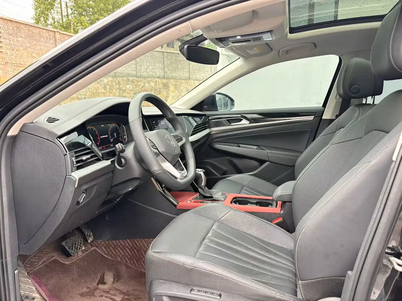 Volkswagen Passat 2025 Outstanding 380TSI Dragon Soaring Edition фото 9