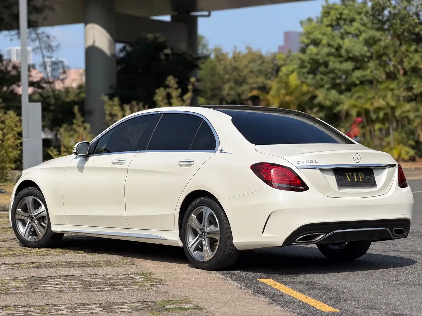 Mercedes-Benz C-Class 2020 C 260 L Sport фото 13