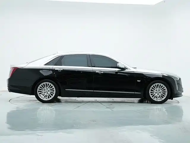 صورة 8 - Cadillac CT6