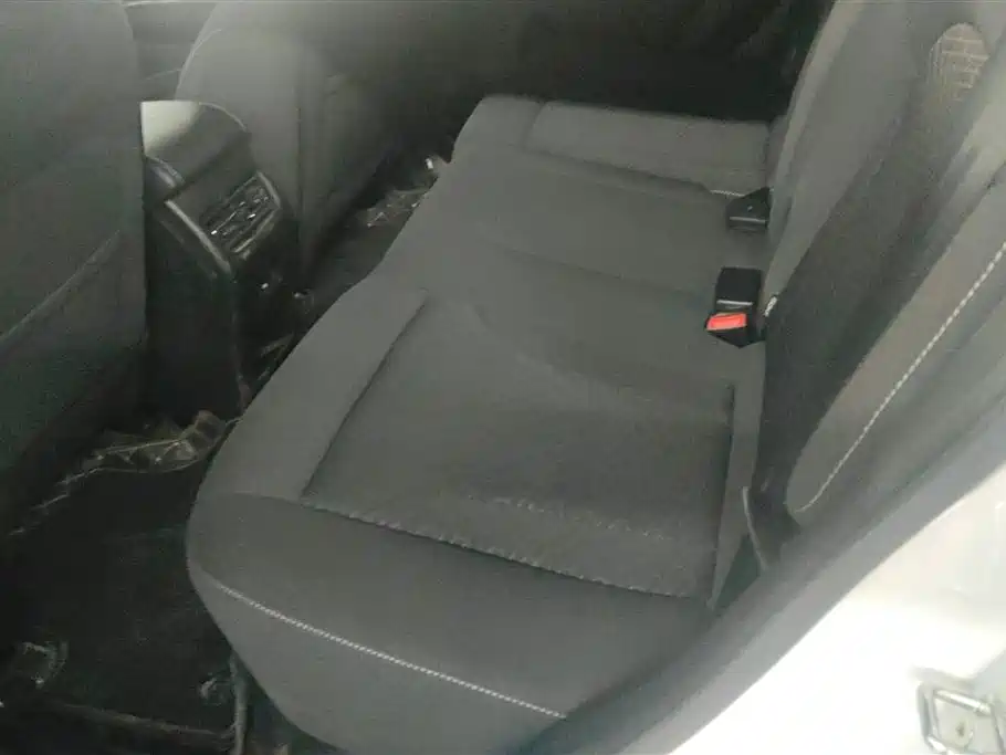 Haval M6 2023 PLUS 1.5T DCT Elite Smart Connect фото 11