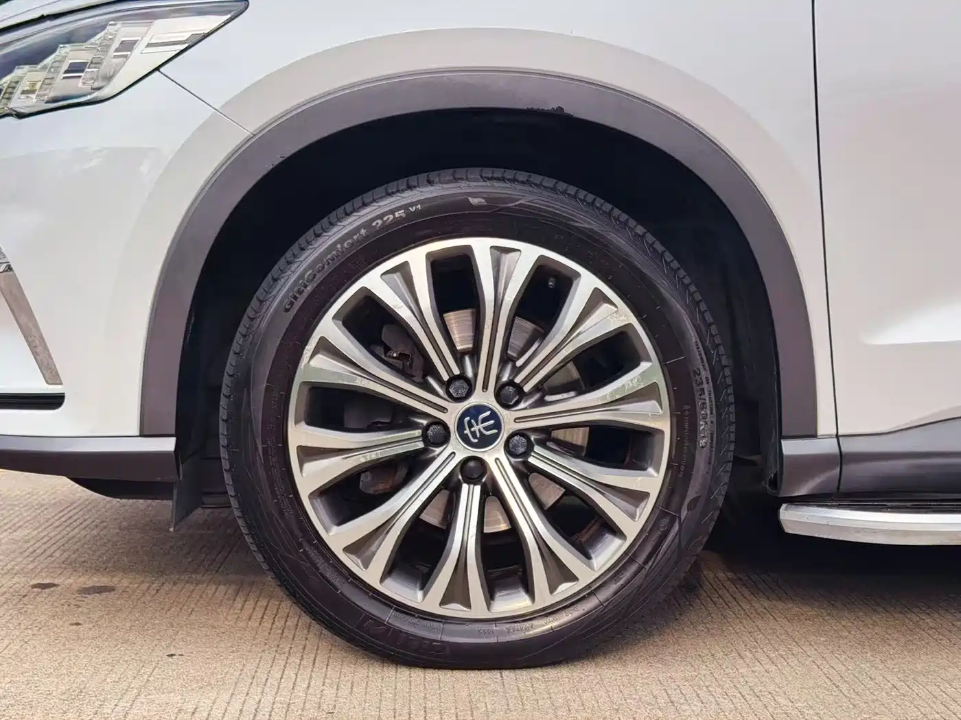 BYD Song Pro New Energy 2019 DM 1.5T AWD High-Performance Edition фото 9