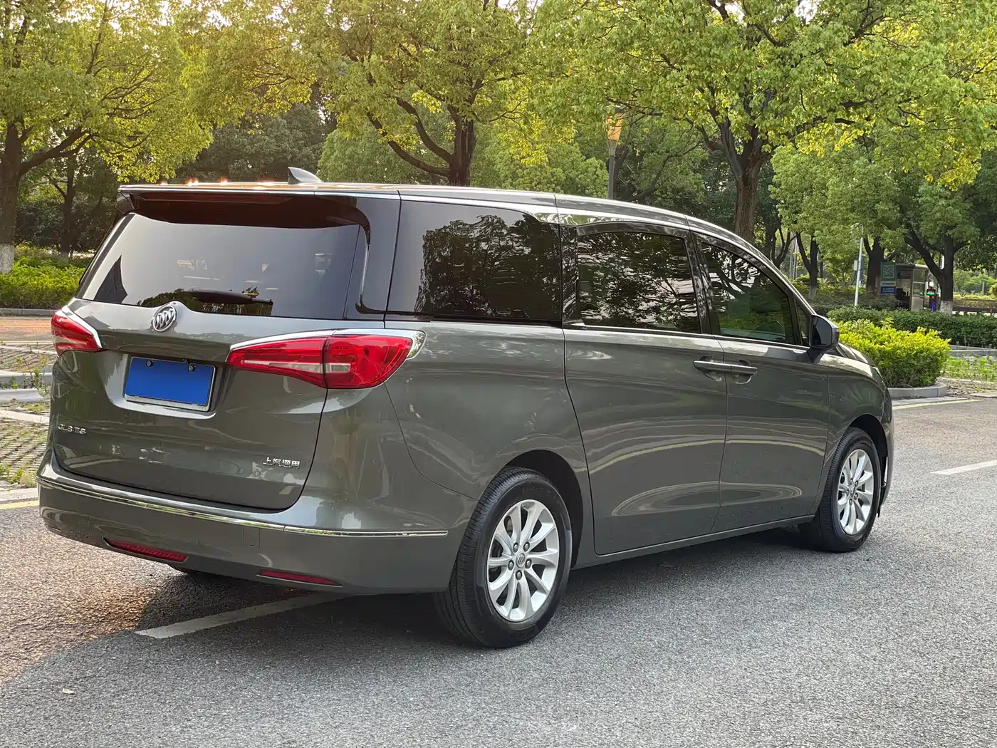 BUICK GL8