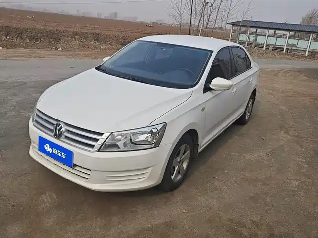 VOLKSWAGEN SANTANA