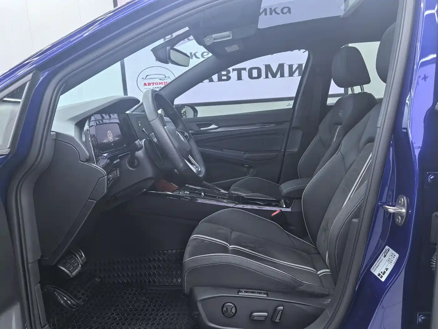 Volkswagen Golf 2021 280TSI DSG R-Line фото 6