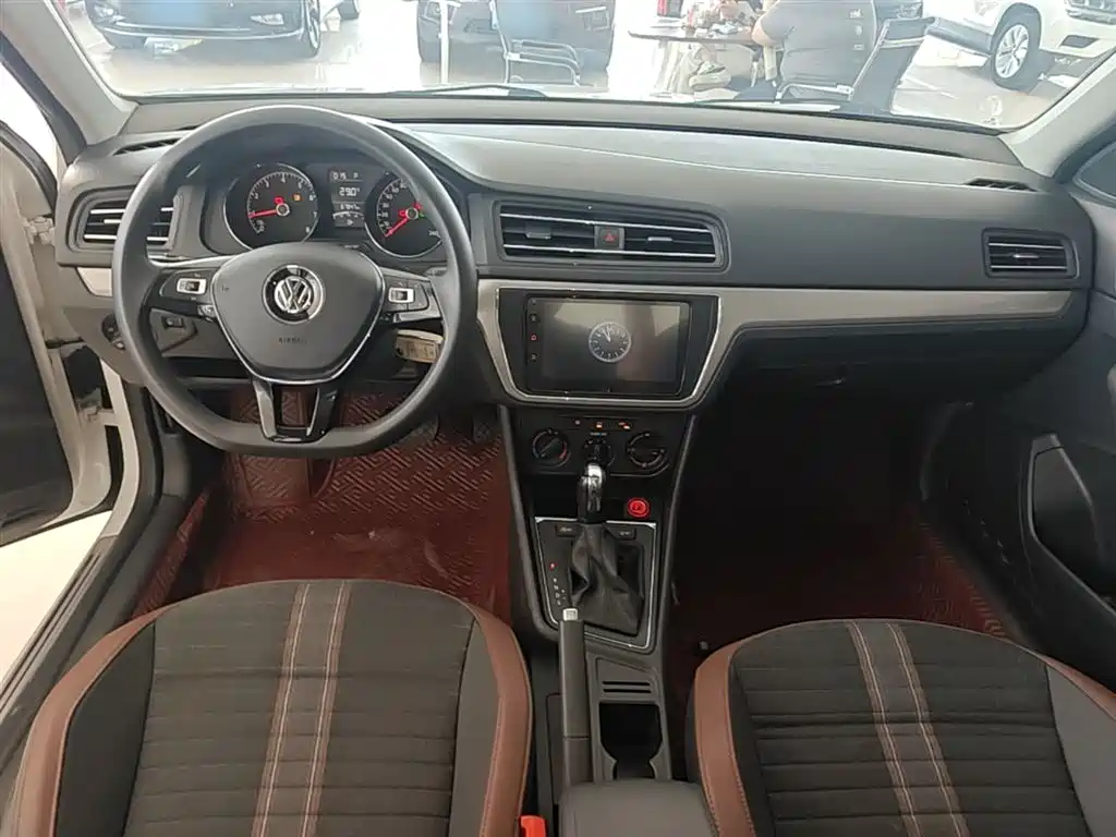 Volkswagen Lavida 2019 Lavida Start 1.5L Auto Comfort (China VI) фото 6