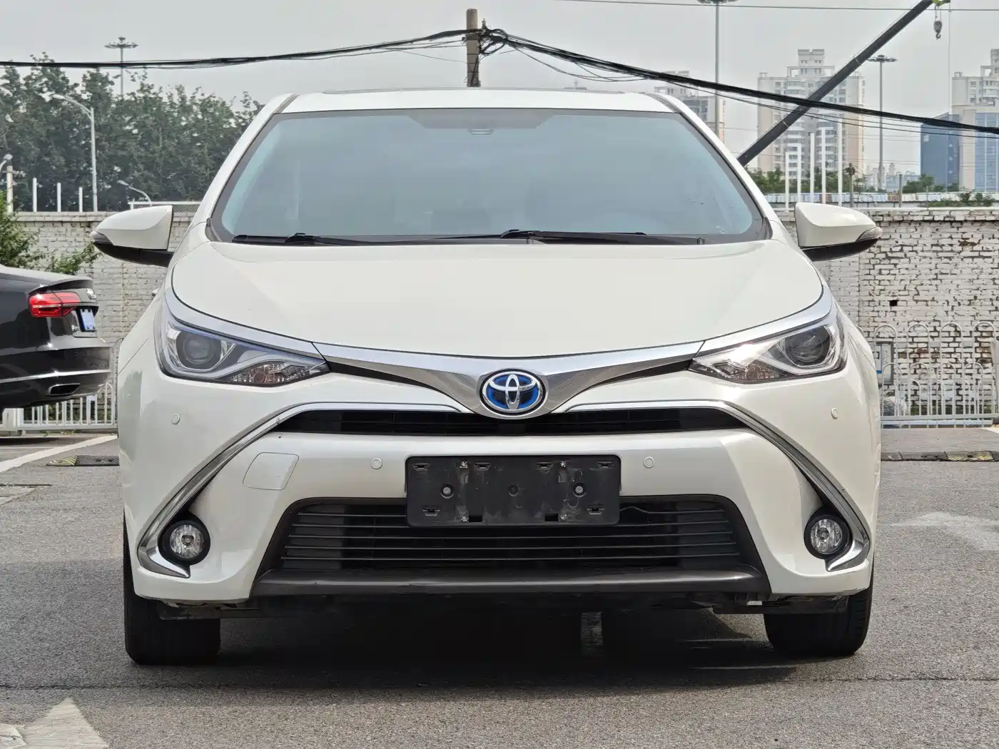 Toyota Levin 2016 Hybrid 1.8H GS-L E-CVT Leading фото 2