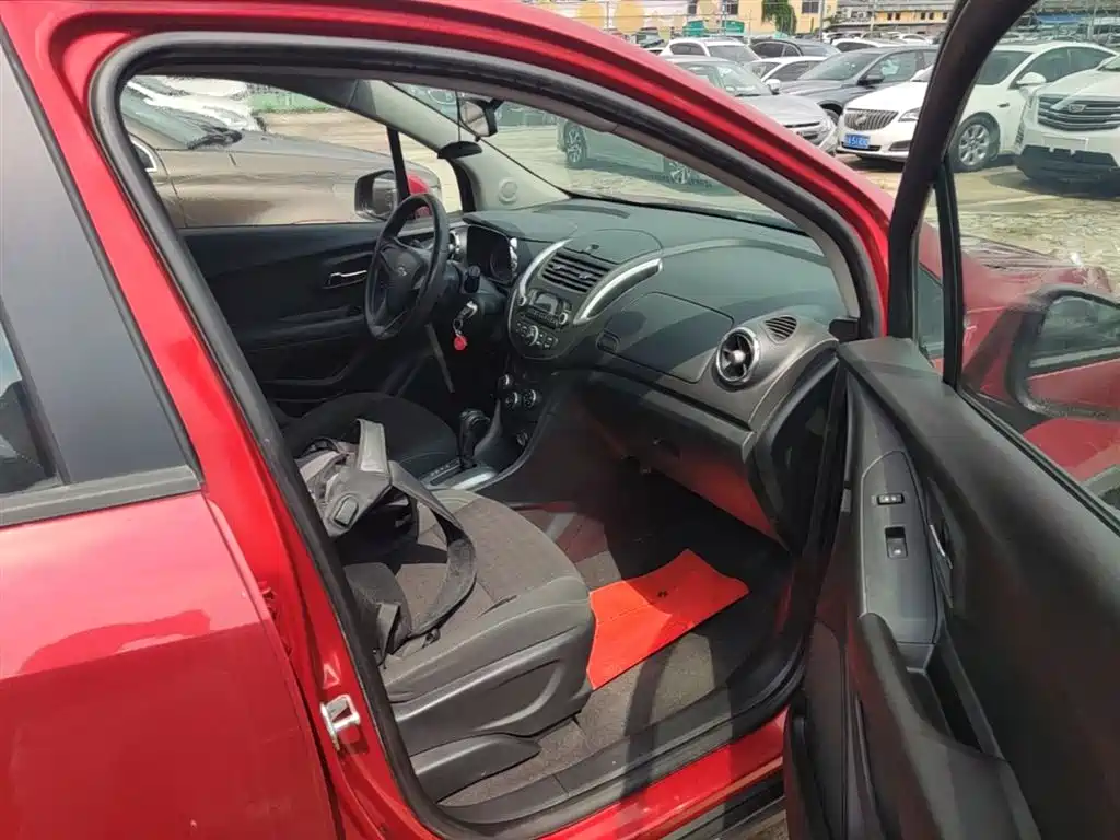 Chevrolet Trax 2014 1.4T Automatic 2WD Comfort фото 25